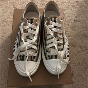 Burberry Checkered Sneakers - Black, White, Red